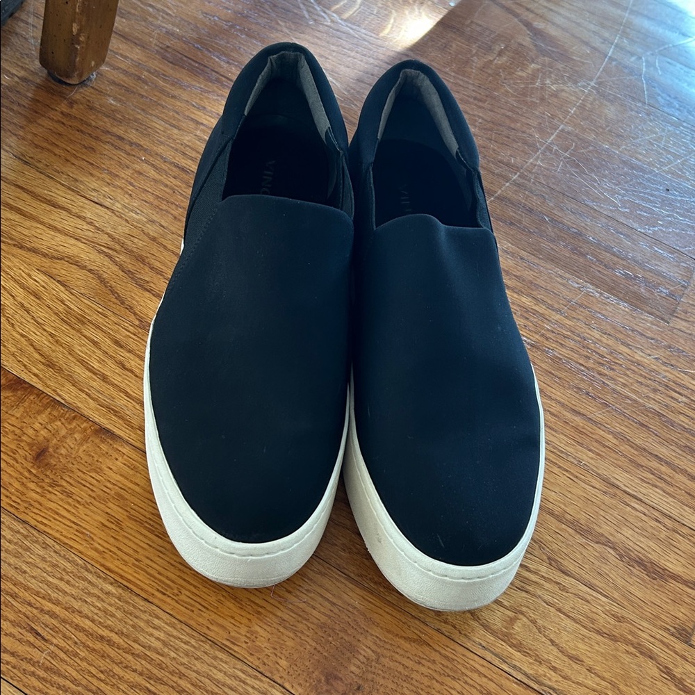 Vince. black platform sneakers - Picture 2 of 6